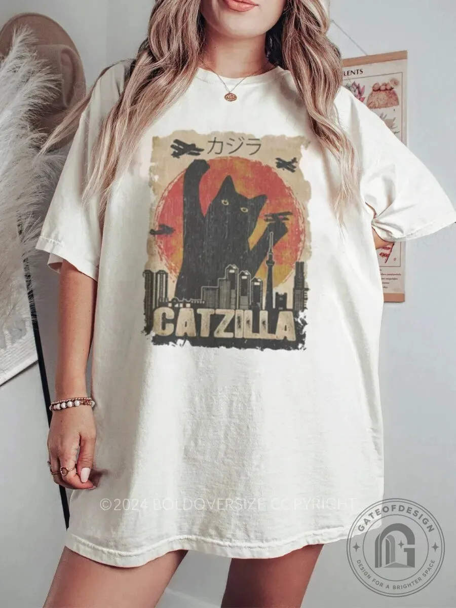 Vintage Catzilla Black Cat Funny Monster Movie Parody Graphic T-Shirt